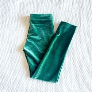 CREWCUTS Girls GREEN Velvet leggings. Size 6-7